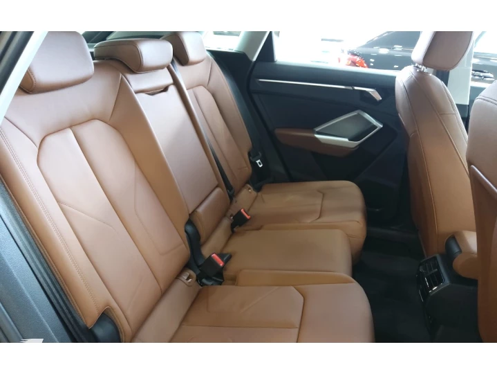 Q3 2.0 40 TFSI GASOLINA PERFORMANCE QUATTRO TIPTRONIC