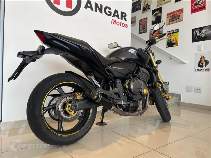 CB 600F HORNET