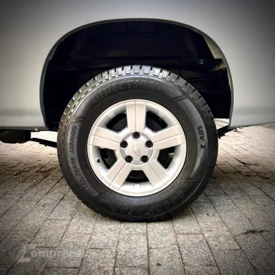 S10 2.4 MPFI Advantage 4X2 CS 8V