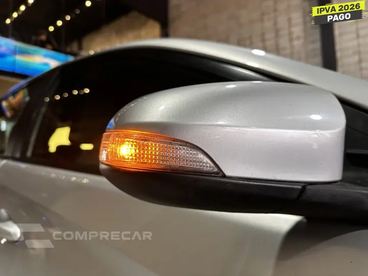 YARIS 1.5 16V FLEX XLS CONNECT MULTIDRIVE