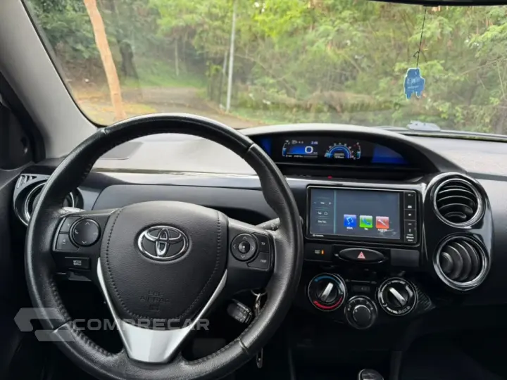 ETIOS 1.5 XS 16V FLEX 4P AUTOMÁTICO