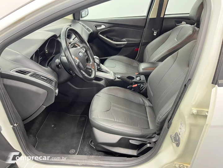 Focus Sedan 2.0 16V/2.0 16V Flex 4p Aut.