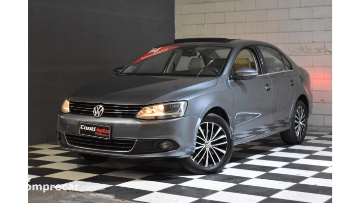 JETTA - 2.0 TSI HIGHLINE 211CV 4P TIPTRONIC