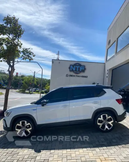 TAOS Highline 1.4 250 TSI Flex Aut.