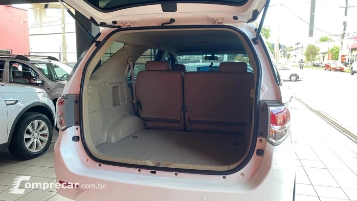 TOYOTA HILUX SW4 2.7 SR 4X2 16V