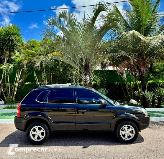 TUCSON 2.0 GL 2WD 16V