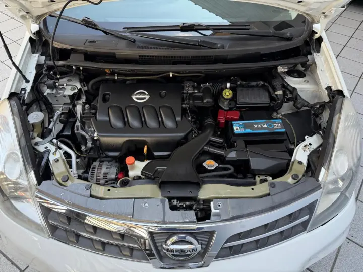 LIVINA 1.8 SL X-gear 16V