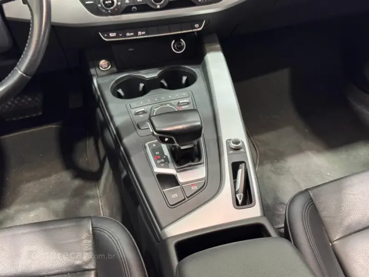 A4 2.0 TFSI ATTRACTION GASOLINA 4P S TRONIC