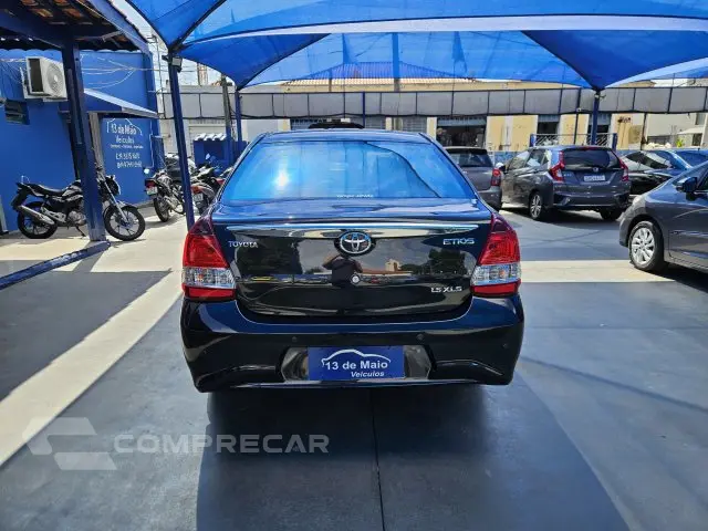 ETIOS SEDAN - 1.5 XLS SEDAN 16V 4P AUTOMÁTICO