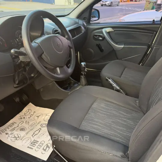 SANDERO Authentique Hi-Flex 1.0 16V 5p