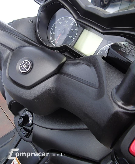 YAMAHA XMAX 250 ABS