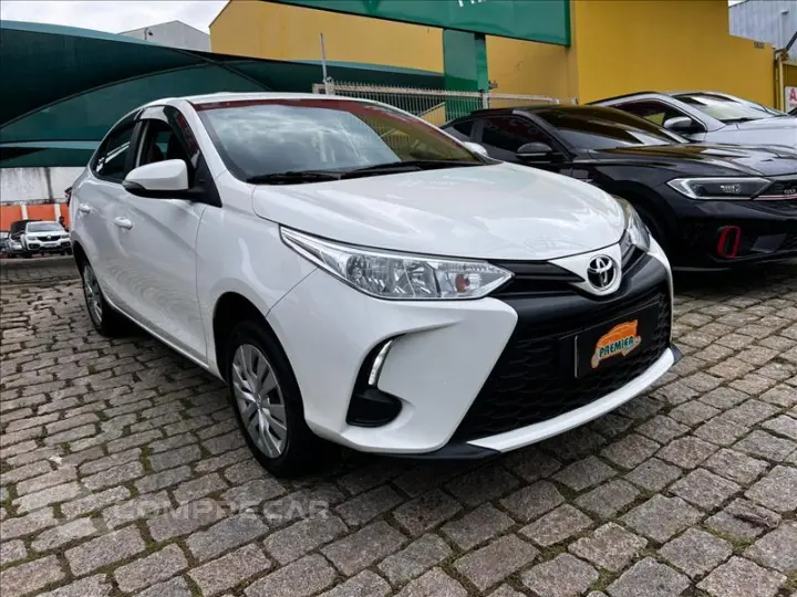 YARIS 1.5 16V Sedan XL