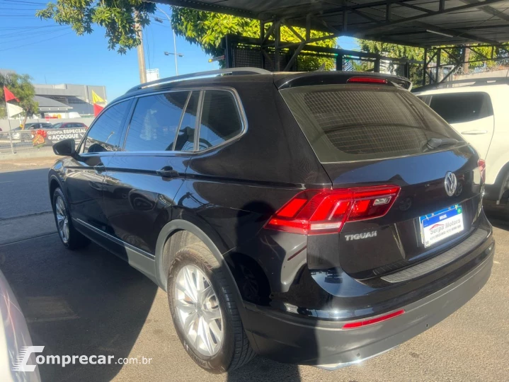 Tiguan Allspace 1.4 16V 4P TSI 250 FLEX TURBO COMFORTLINE AU