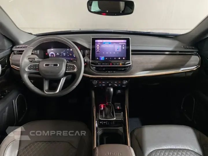 COMMANDER 1.3 T270 TURBO FLEX OVERLAND AT6