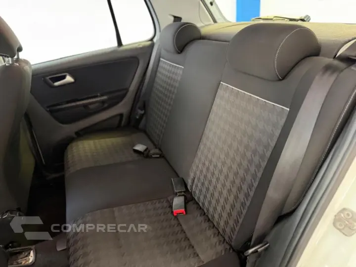 Fox Comfortline 1.6 Flex 8V 5p