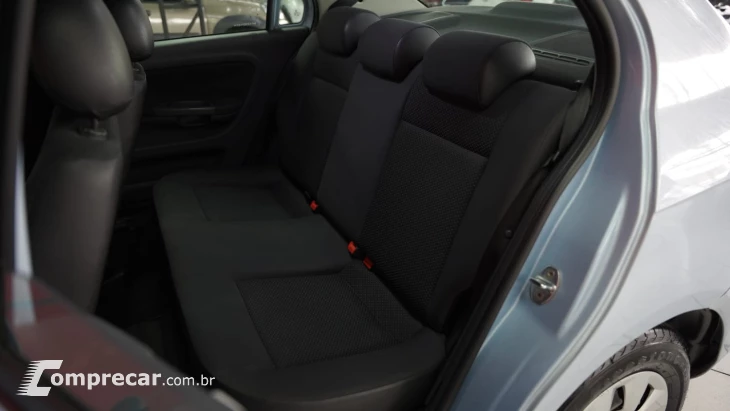 VOYAGE 1.6 C 8V