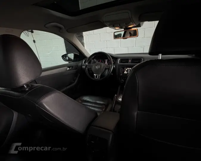 JETTA Highline 2.0 TSI 16V 4p Tiptronic