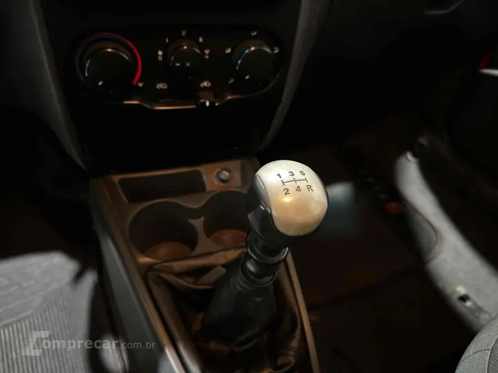 STRADA 1.4 MPI WORKING CS 8V FLEX 2P MANUAL