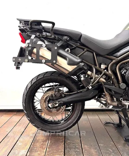 TRIUMPH TIGER 800 XCA