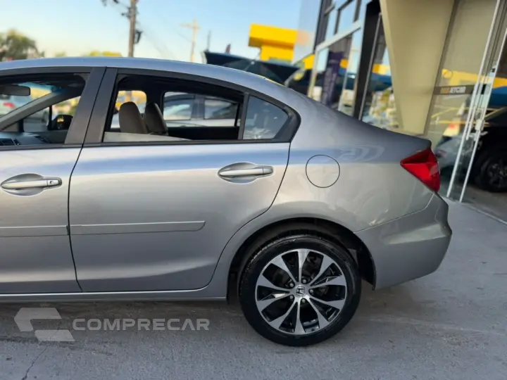 CIVIC 2.0 LXR 16V FLEX 4P AUTOMÁTICO