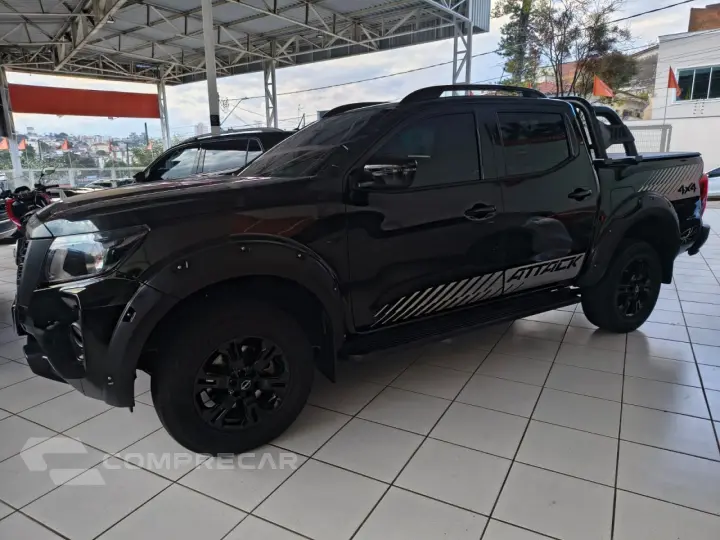 Frontier 2.3 ATTACK CABINE DUPLA 4X4 BI-TURBO DIESEL AUTOMÁT