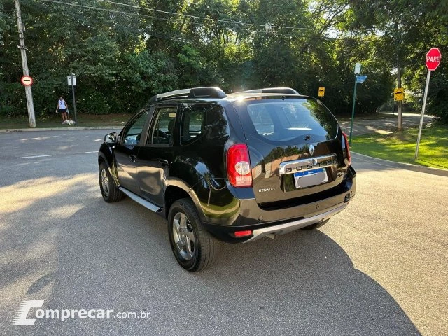 DUSTER - 1.6 TECH ROAD 4X2 16V 4P MANUAL
