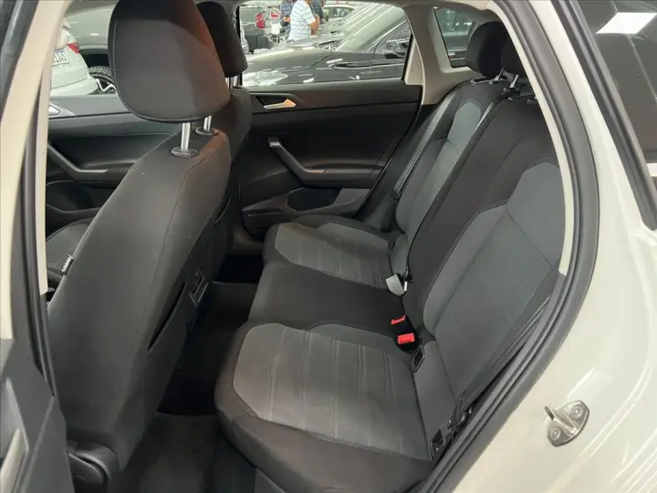 NIVUS 1.0 200 TSI TOTAL FLEX COMFORTLINE AUTOMÁTI