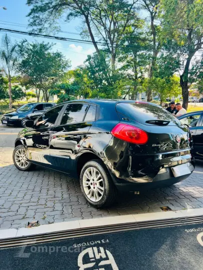 Bravo ESSENCE Dualogic 1.8 Flex 16V 5p