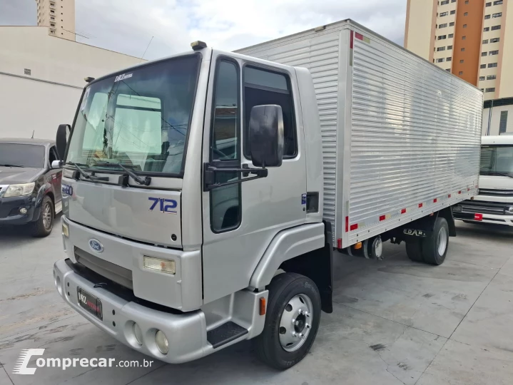 Cargo 712