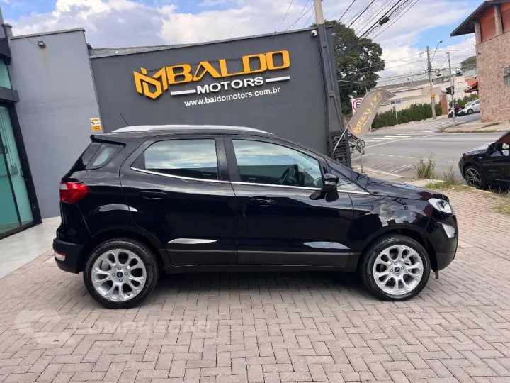 EcoSport TITANIUM 1.5 12V Flex 5p Aut.