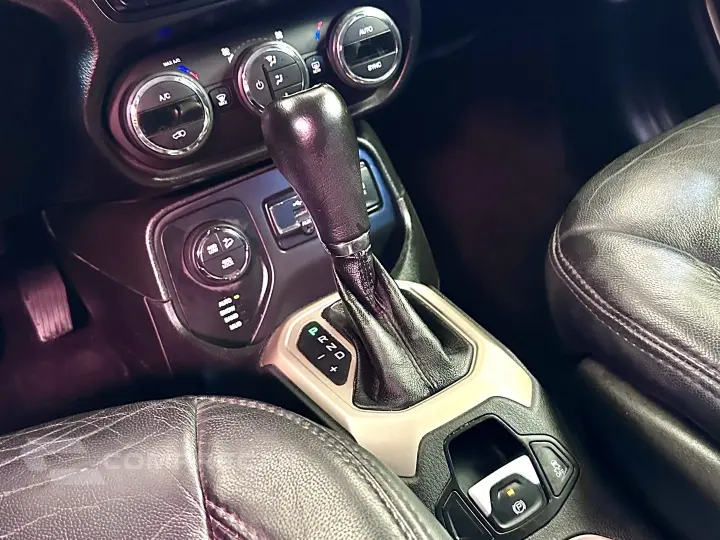 RENEGADE 2.0 16V TURBO DIESEL LONGITUDE 4P 4X4 AUTOMÁTICO