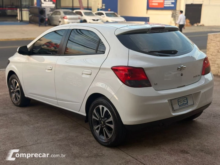 ONIX HATCH LTZ 1.4 8V FlexPower 5p Mec.