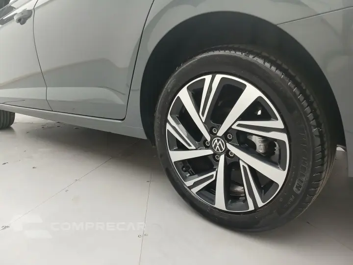 VIRTUS 1.0 200 TSI HIGHLINE AUTOMÁTICO