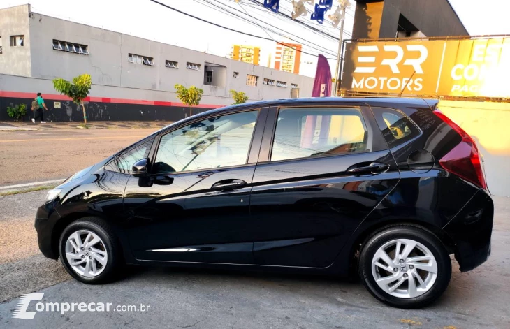 FIT 1.5 LX 16V