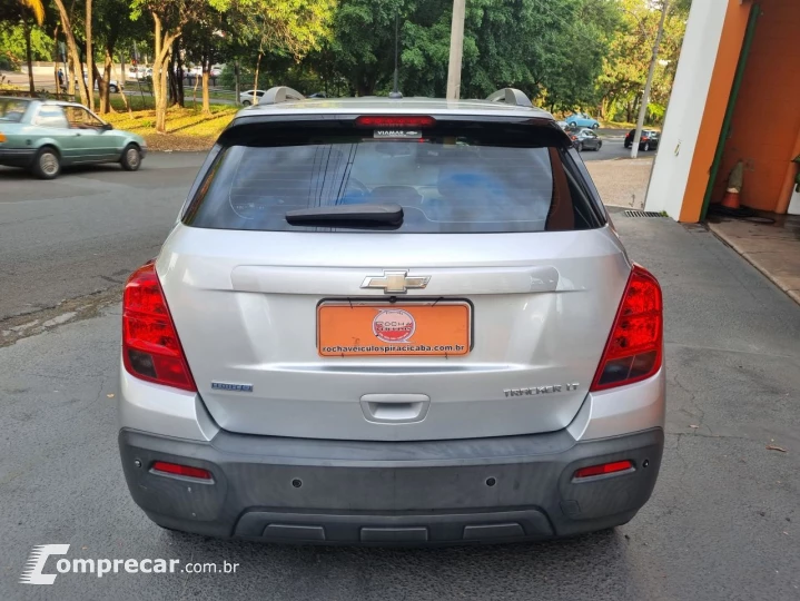 Tracker 1.8 16V 4P FLEX LT AUTOMÁTICO