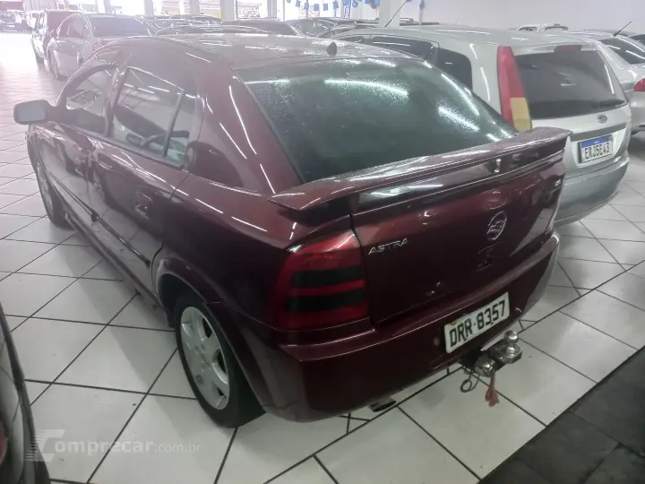 ASTRA 2.0 MPFI Advantage 8V