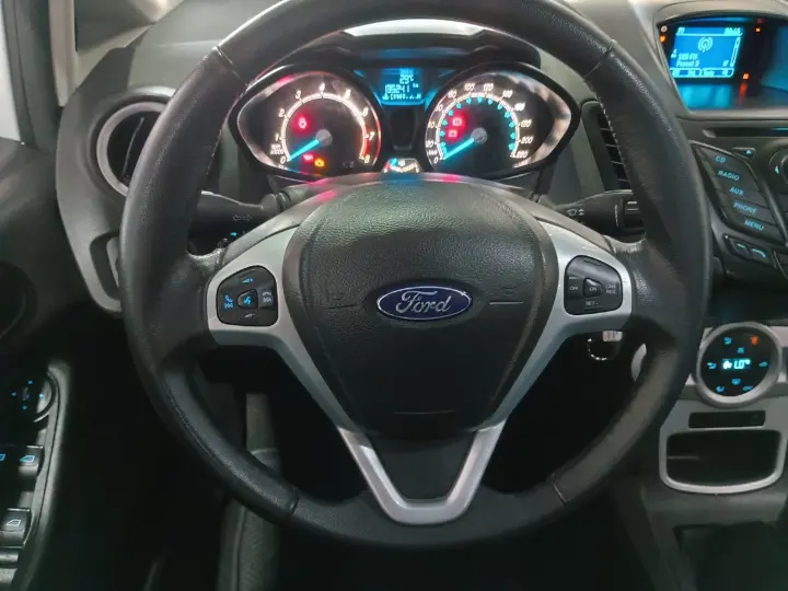 NEW FIESTA 1.6