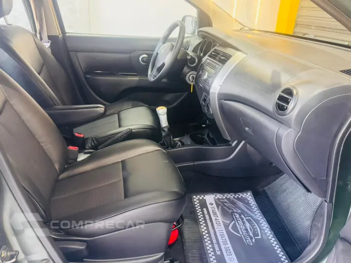 LIVINA 1.6 S 16V