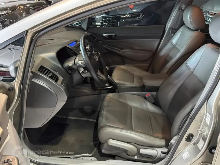 CIVIC 1.8 LXL 16V FLEX 4P AUTOMATICO