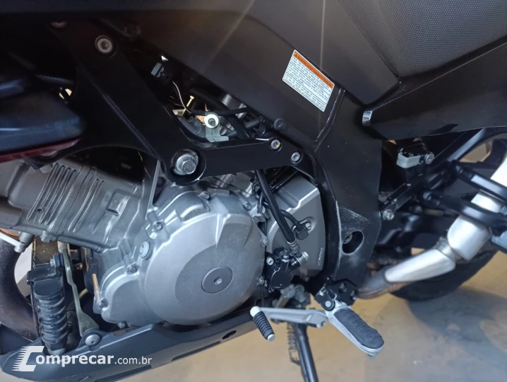 VSTROM  DL 1000