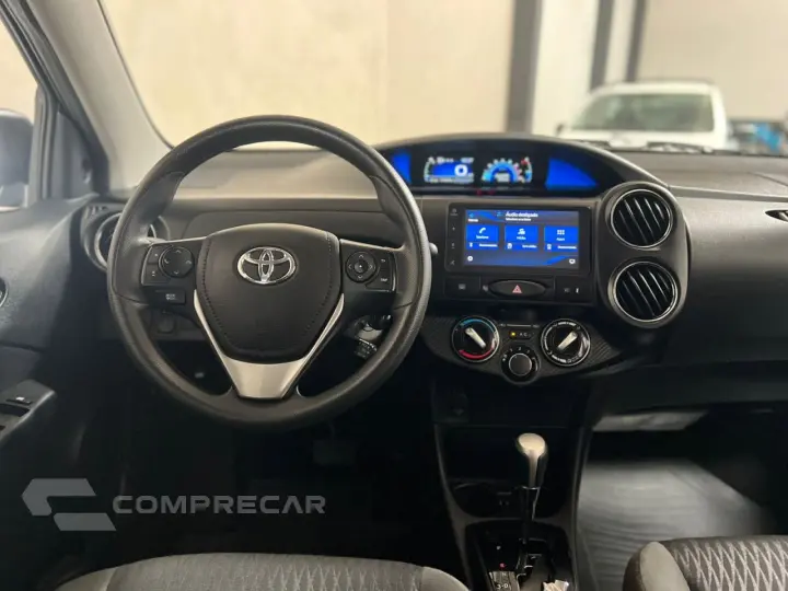Etios Sedan 1.5 16V 4P FLEX X AUTOMÁTICO