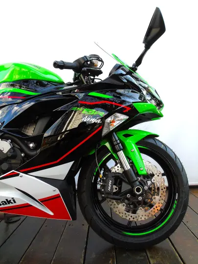 KAWASAKI NINJA ZX-6R KRT