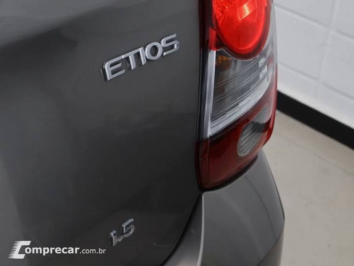 ETIOS 1.5 X Plus 16V
