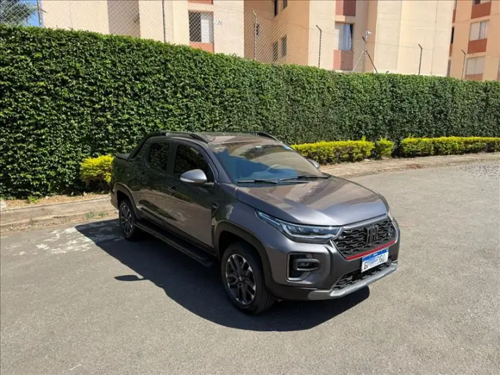 STRADA 1.0 Turbo 200 Ultra CD