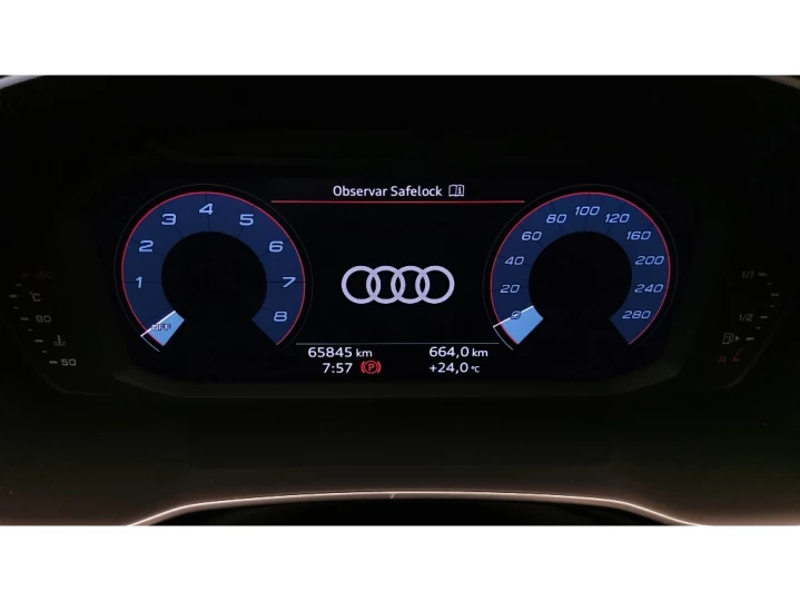 Q3 2.0 40 TFSI GASOLINA PERFORMANCE BLACK QUATTRO TIPTRONIC