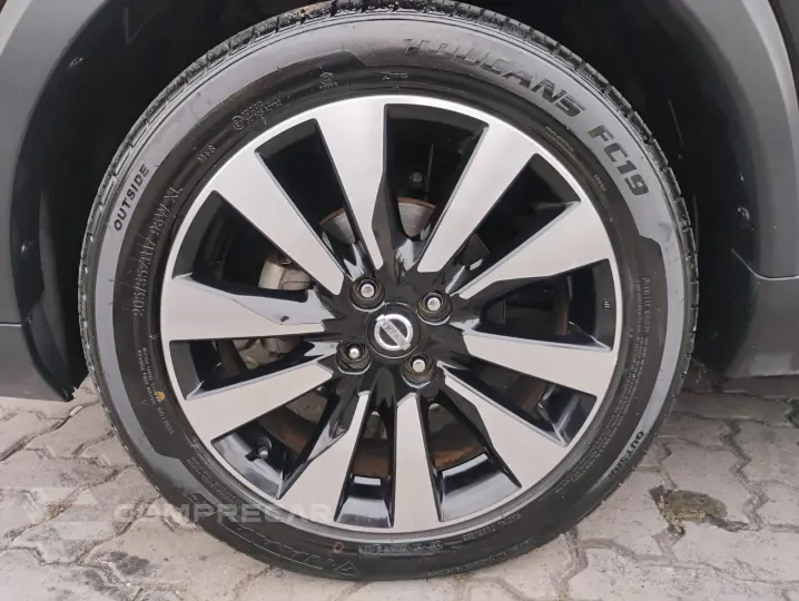 KICKS 1.6 16V SL