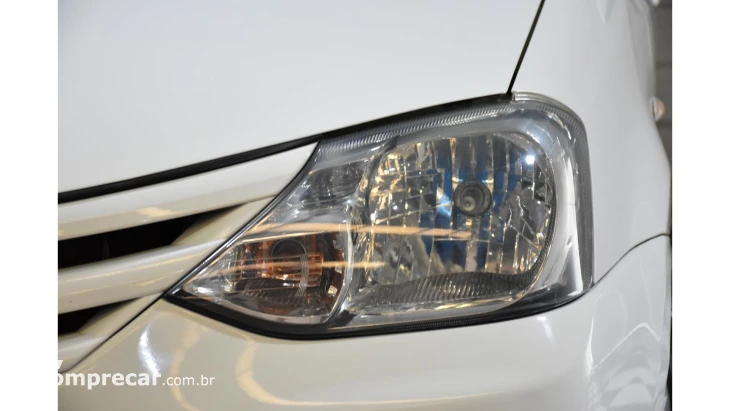ETIOS HATCH - 1.3 X 16V 4P MANUAL