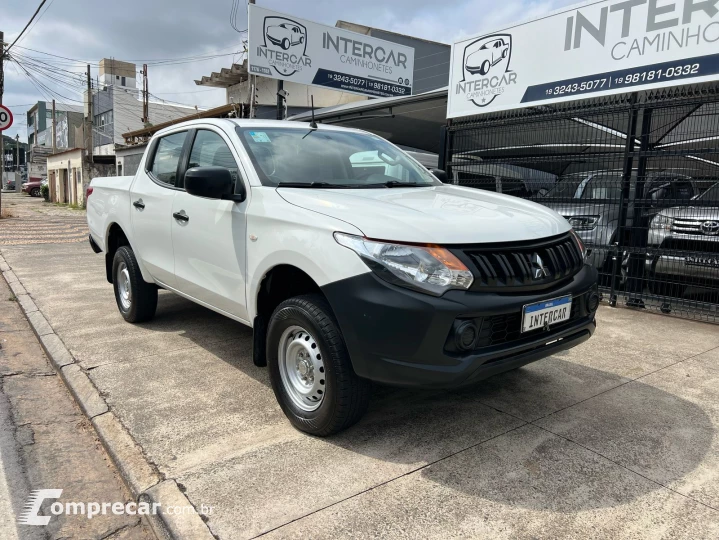 L200 TRITON 2.4 16V Turbo GL CD 4X4