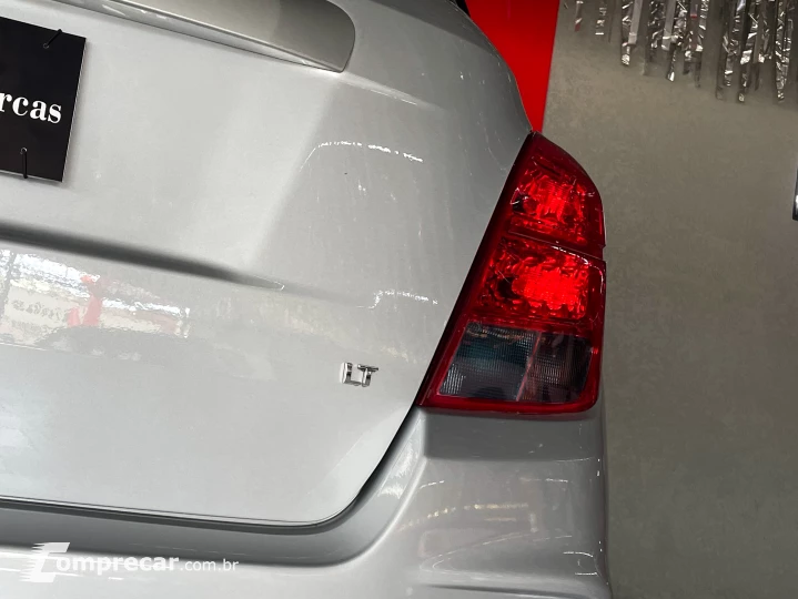 TRACKER 1.4 16V Turbo LT