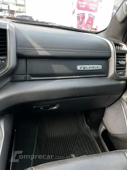 1500 5.7 V8 Rebel CD 4X4